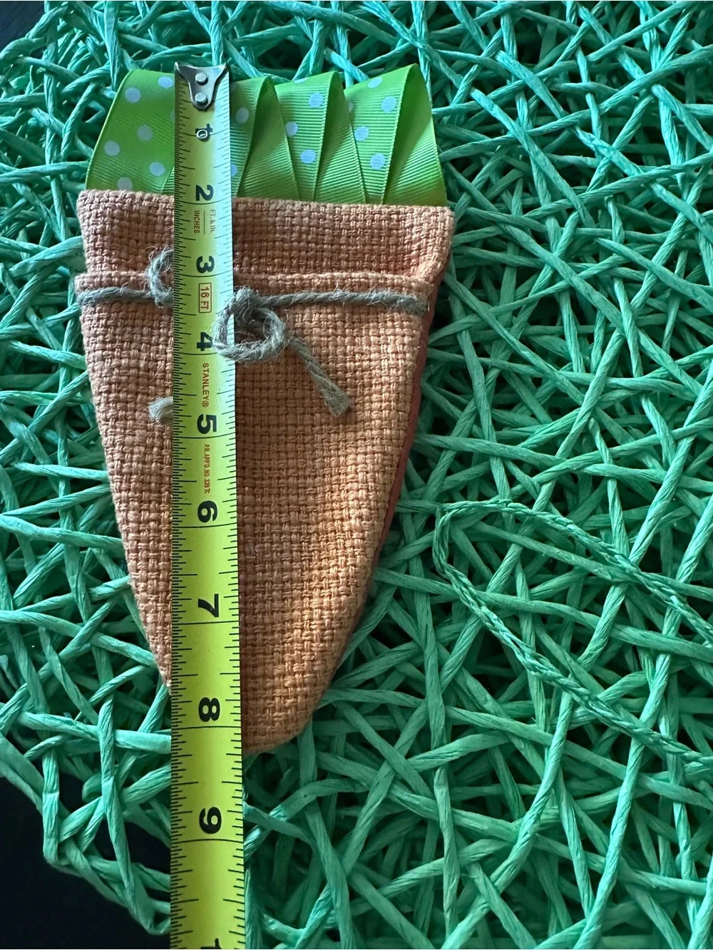 Source Unknown set of 8 bright green placemats and 8 carrot napkin holders